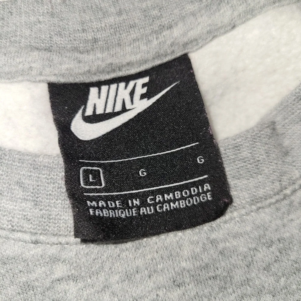 Nike sportswear colorblock
